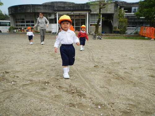 平成29年度　平成29年度の幼稚園が始まりました。_c0194522_1223038.jpg