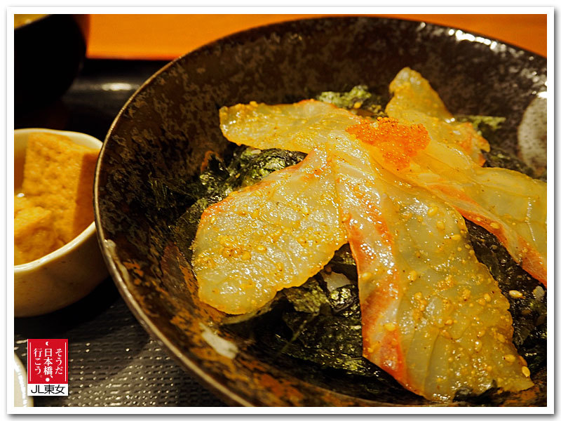 日本橋さくら井で「真鯛の利久丼（特製胡麻醤油漬け）」_b0054329_06503682.jpg