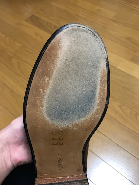 レザーソールのお手入れはアビィスティックで Fans 新橋 レザーソールのお手入れはアビィスティックで Fans 新橋