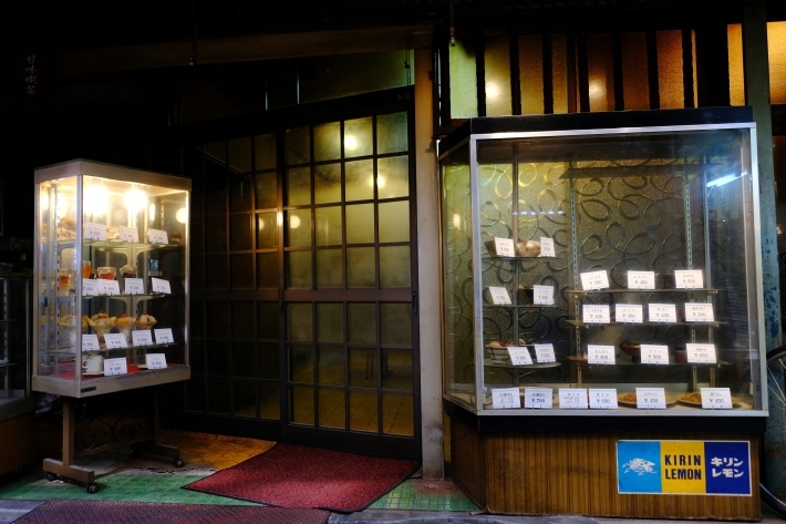 休日写真散歩_e0000910_22024344.jpg