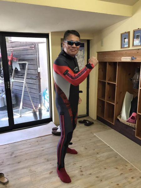 ウェットスーツ!_f0164662_1653825.png