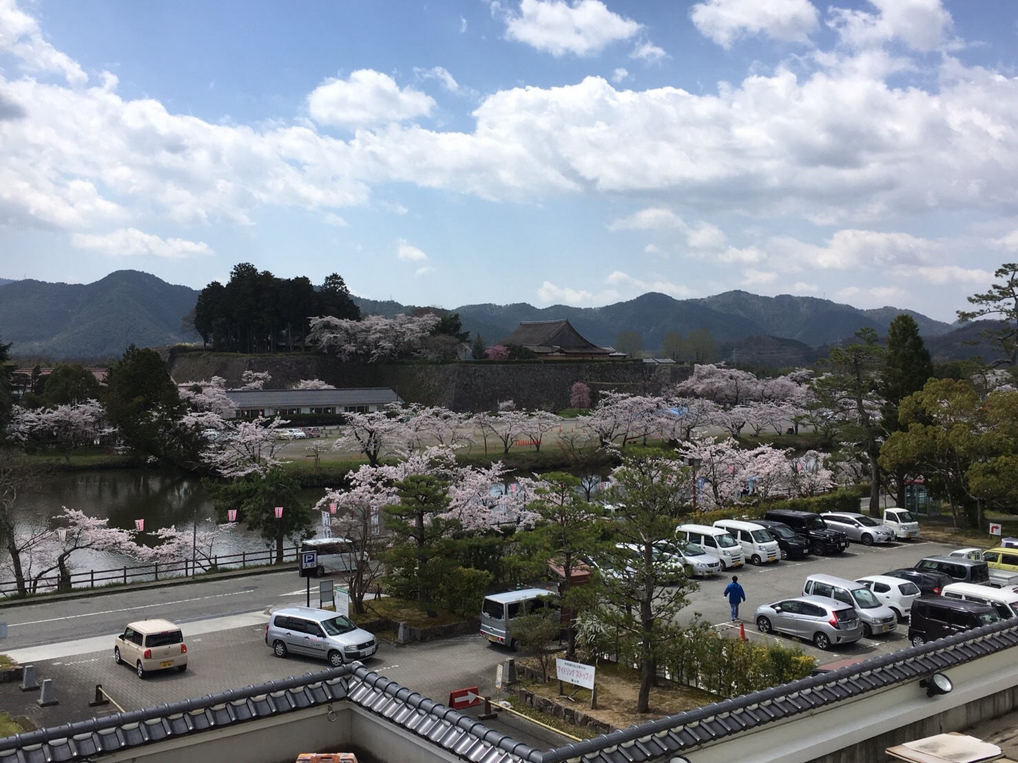 f0379286_20292019.jpeg