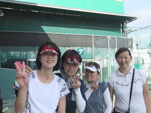 2017年4月12日(水)ビギナーズ女子ダブルス_b0158200_14404512.jpg