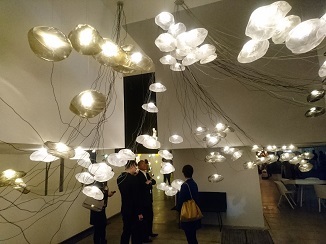 照明アート作品、注目のブースから!_d0091909_14184350.jpg