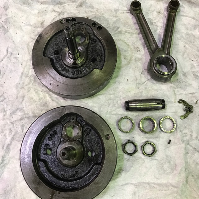 Engin stater stand_c0152253_11383605.jpg