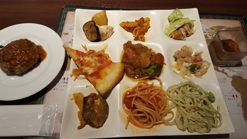 ぶらり散歩でららぽーと_c0160277_1840519.jpg