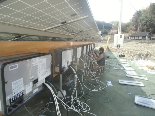 M様邸（廿日市市玖島）太陽光発電システム工事_d0125228_81659.jpg