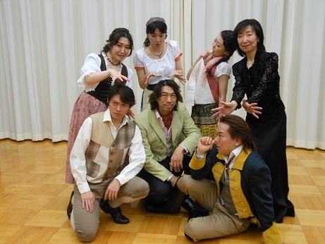 愛知県田原市中山小学校スクール公演 日本語セリフでつなぐ原語歌唱上演「愛の妙薬」_d0359551_22194531.jpg