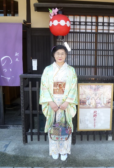 北野をどり・青森のお客様・唐花の訪問着・東京キモノショー_f0181251_1610196.jpg