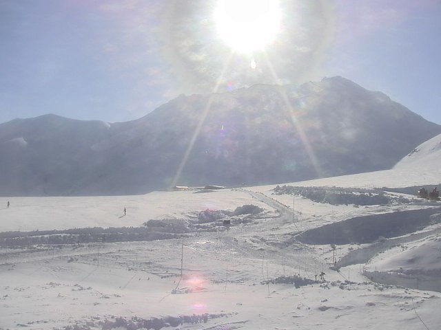 2017年4月16日　立山室堂ライブカメラ　綺麗な面が見られました！_e0037849_07493442.jpg