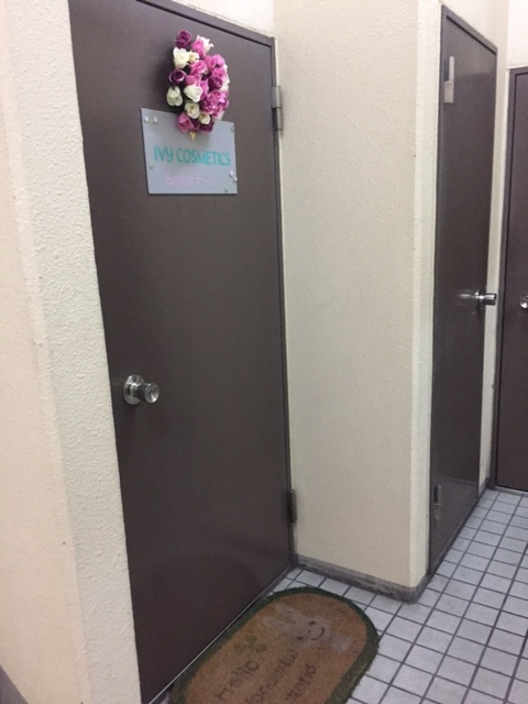 エステサロン看板リニューアル_c0131666_22533410.jpg