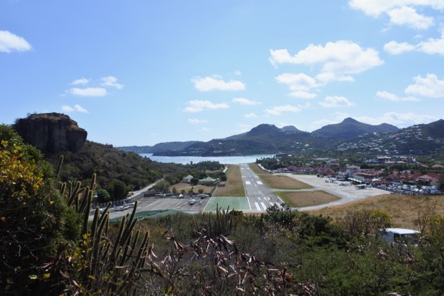 カリビアンクルーズ：ハイエンドな島・Gastries, St. Lucia_b0364498_09414791.jpg