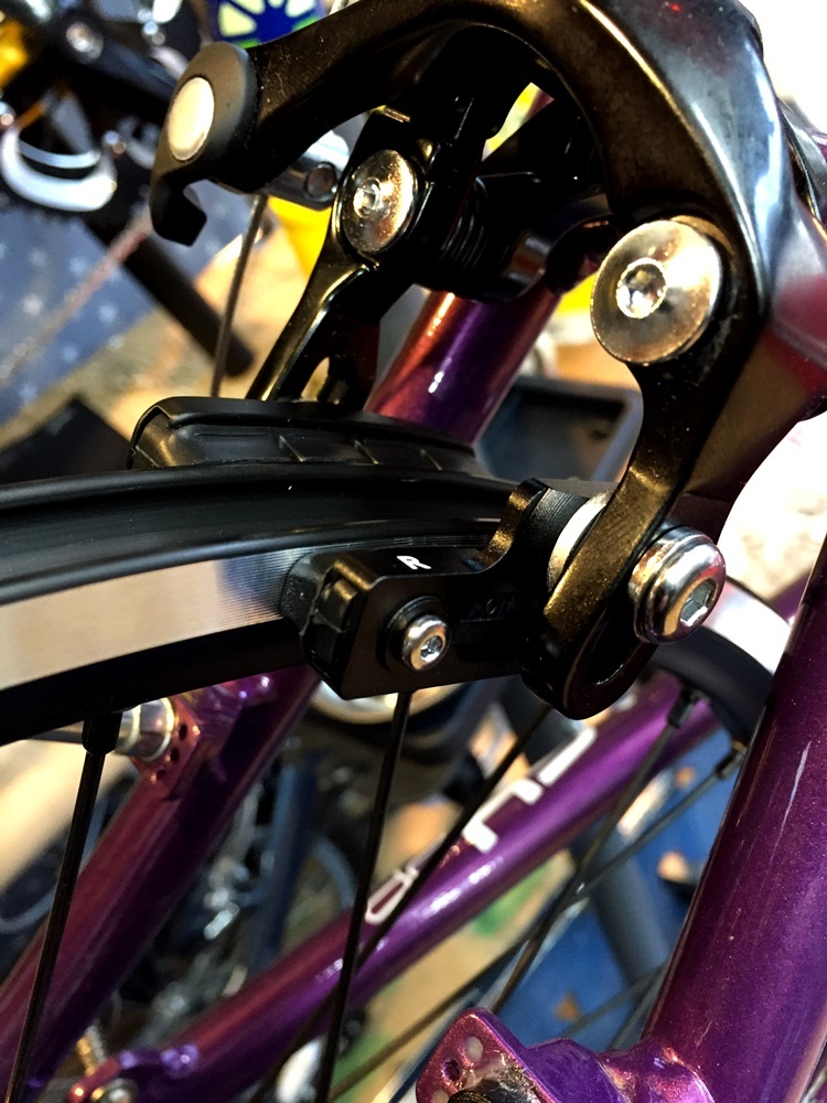 DAHON Dash P8 451化キャリパーブレーキ仕様! : カルマックス DAHON Dash P8 451化キャリパーブレーキ仕様! : カルマックス