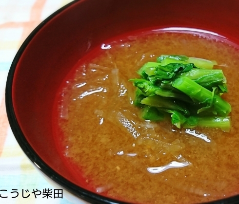 季節の菜っ葉、折り菜のお味噌汁_a0047642_11150252.jpg