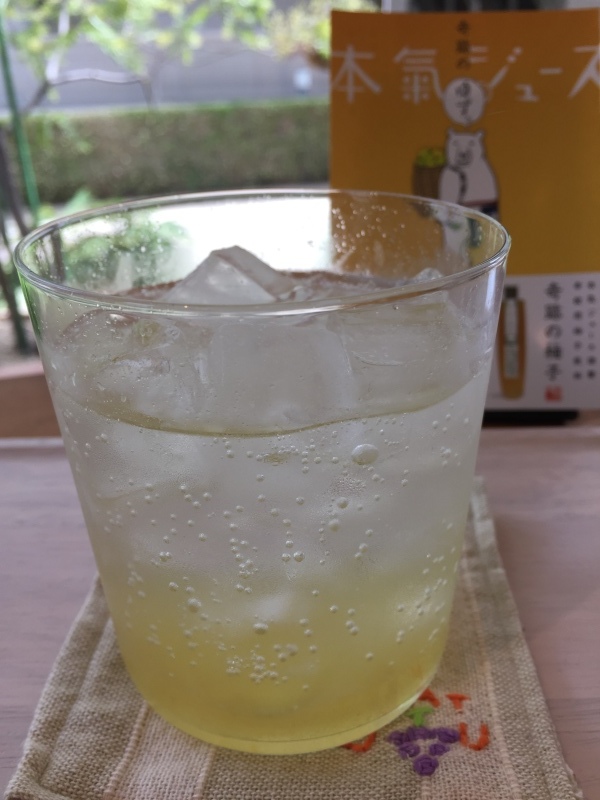 f0375802_12160944.jpeg