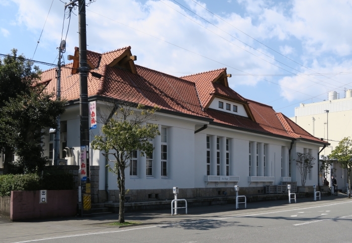 吉田鉄郎・旧宇治山田郵便局電話分室 : 水間徹雄・建築巡礼の旅