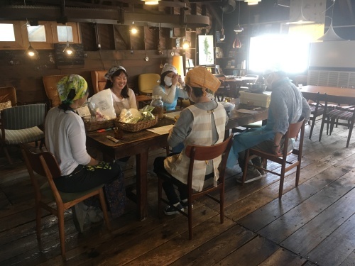 自家製天然酵母おひまるぱん教室が開催されました Kitanoisuto ー 北の椅子と 自家製天然酵母おひまるぱん教室が開催されました Kitanoisuto ー 北の椅子と
