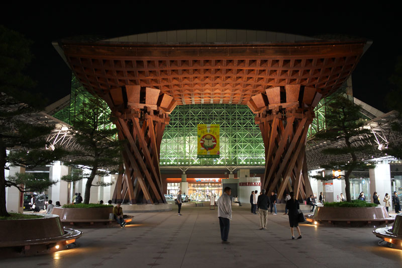 #639 金沢駅 その①_d0342652_15545057.jpg