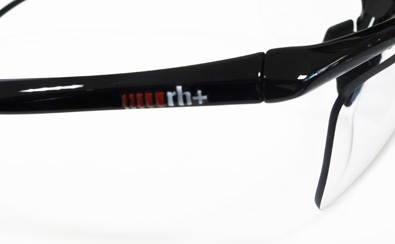 Zerorh+(ゼロアールエイチプラス)サングラスSTYLUS(スティルス)ジャパンモデル発売開始!_c0003493_20514739.jpg