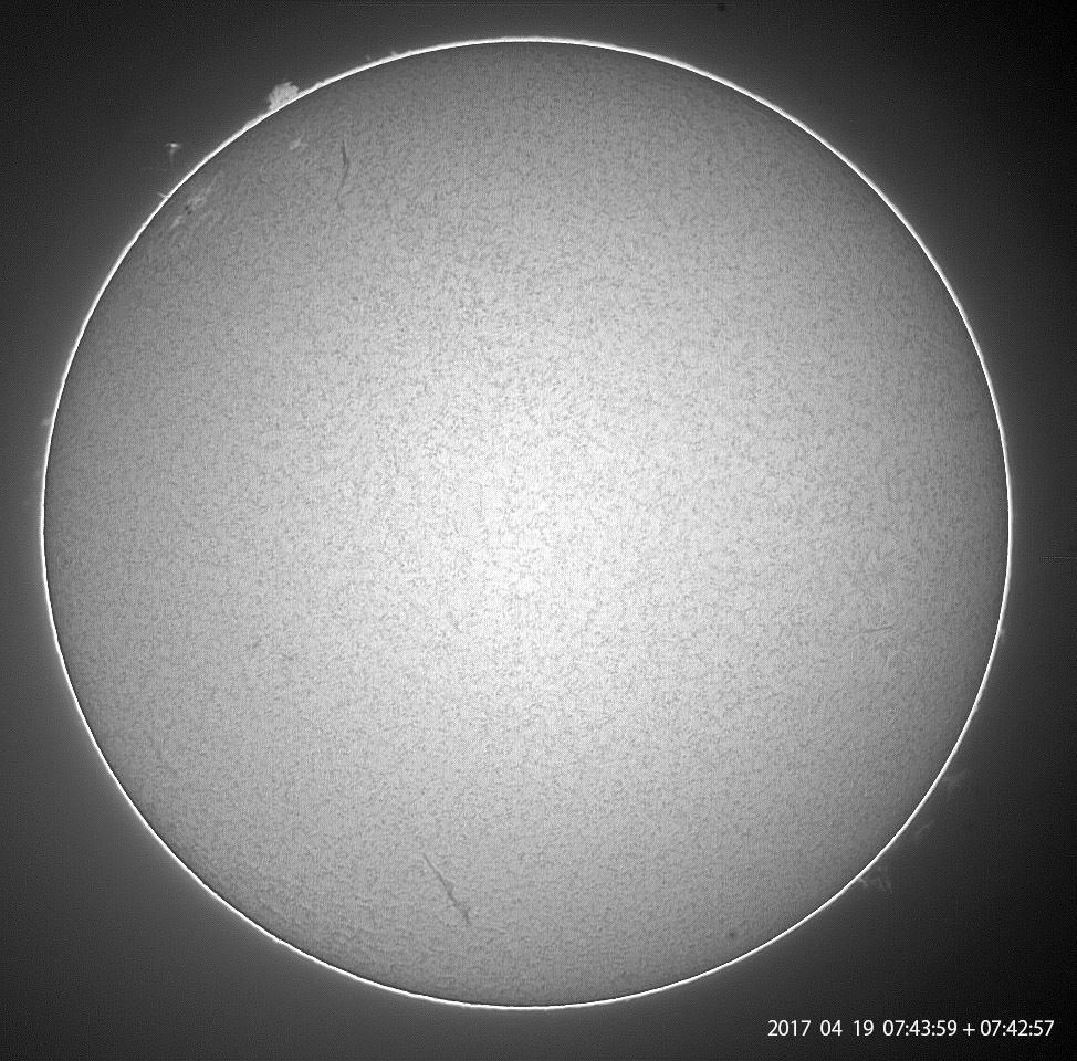 4月19日の太陽_e0174091_15344001.jpg