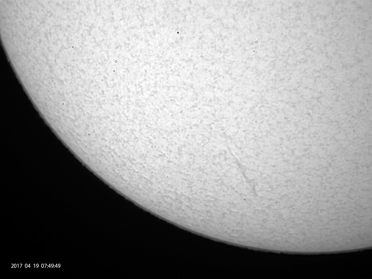 4月19日の太陽_e0174091_15344902.jpg
