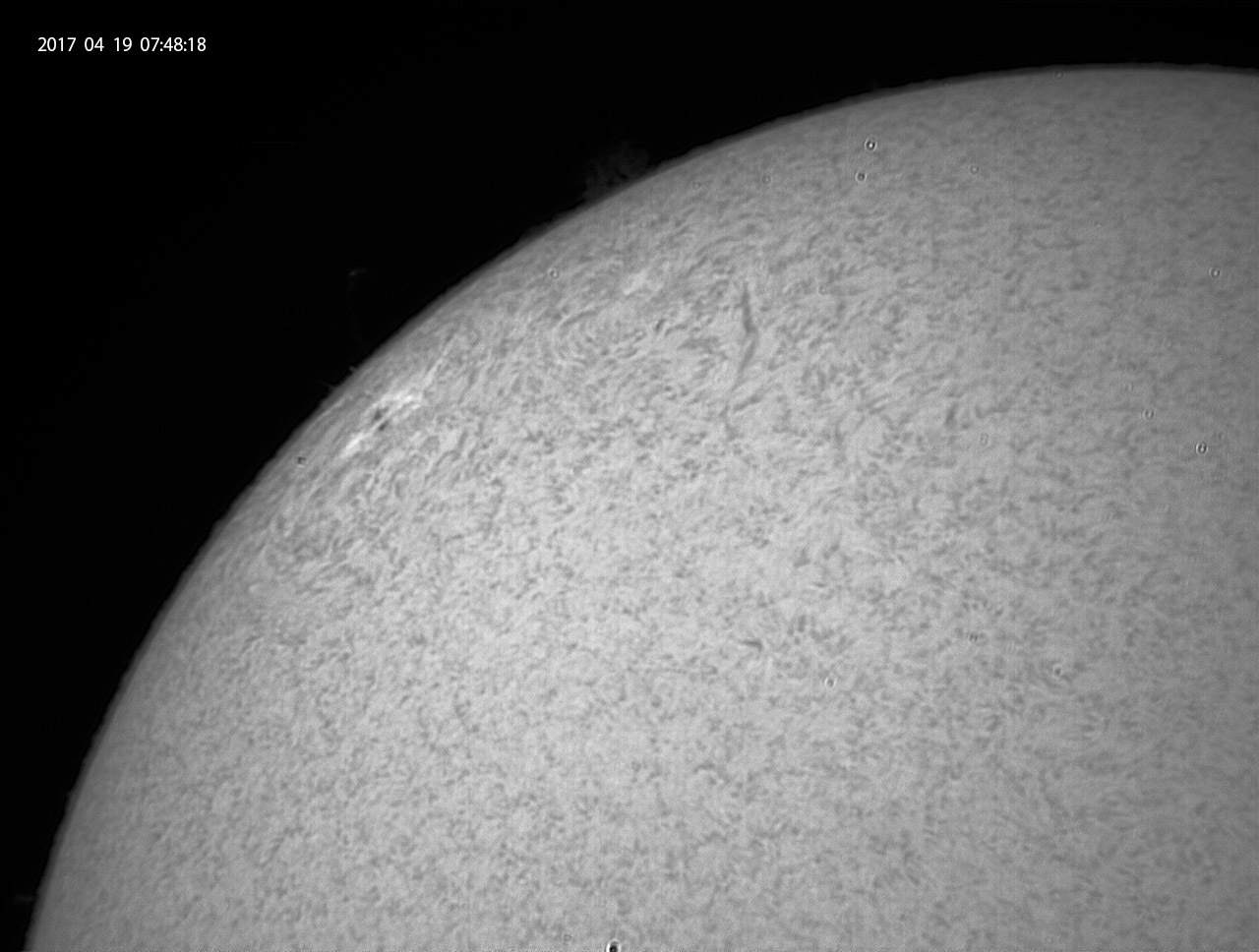 4月19日の太陽_e0174091_15345323.jpg