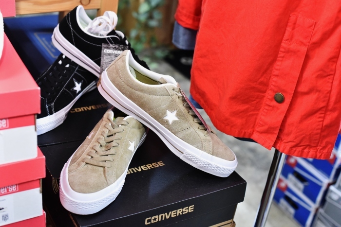 王道かつ稀少なBLACK CANVAS Lo の「CHUCK TAYLOR」 最期入荷です!★?_d0152280_04210695.jpg