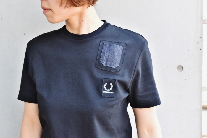 FRED PERRY (LAUREL LINE) ・・・ RAF SIMONS コラボ限定TEE!★!_d0152280_10391333.jpg