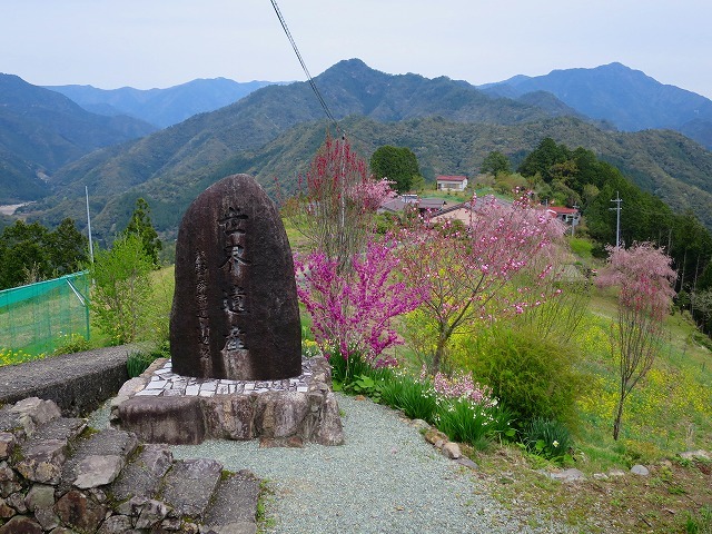 d0360104_13372612.jpg
