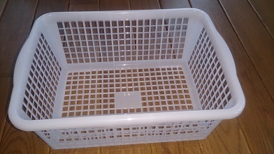 小1女子 セリアのプラスチックかごで翌日着る服の準備 おもちゃ箱ひとつから Tiny Tidy Trying 小1女子 セリアのプラスチックかごで翌日着る服の準備 おもちゃ箱ひとつから Tiny Tidy Trying