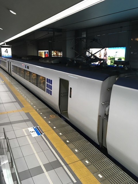 e0303726_12024273.jpg
