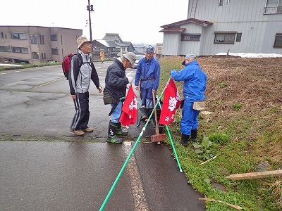 カタクリの登山道整備でした_c0336902_16550260.jpg