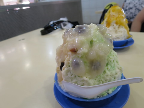 サワーソップアイスカチャン@ Hot&Cold Dessert(Berseh FC)_c0212604_1955846.jpg