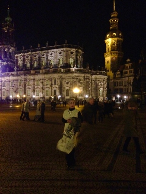  Semperoper（ドレスデン国立歌劇場）_c0194065_05313788.jpeg