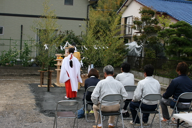 地鎮祭をおこないました！_e0145995_22381330.jpg