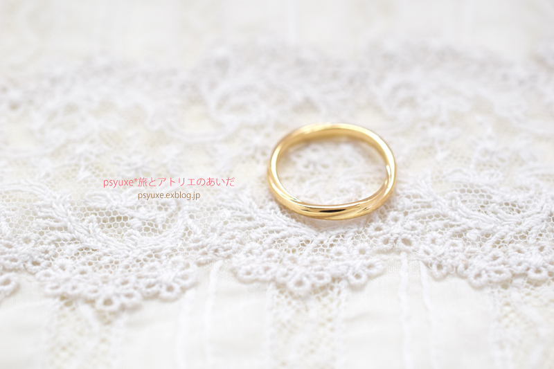 柔らかなフォルムのご結婚指輪 静岡県 Y 様_e0131432_11220080.jpg