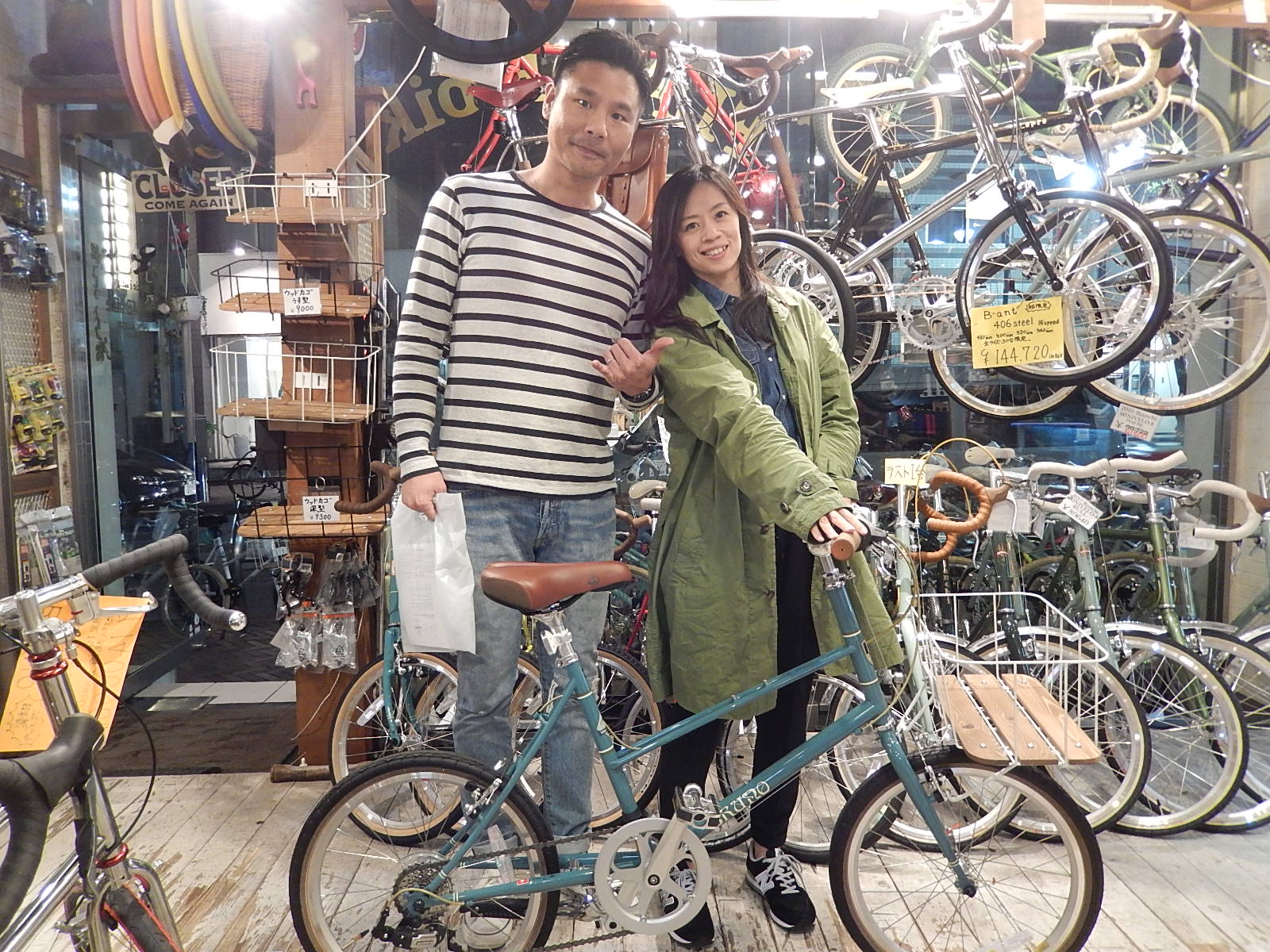 4月23日　渋谷　原宿　の自転車屋　FLAME bike前です_e0188759_19274749.jpg