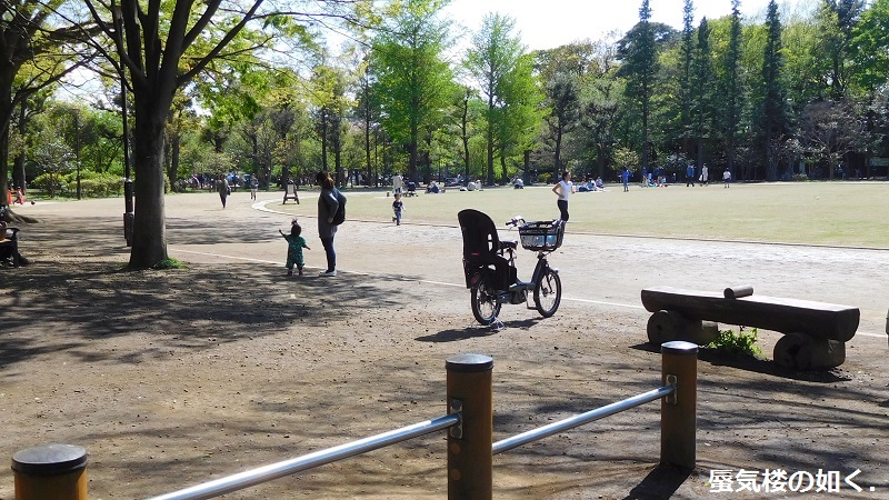 「月がきれい」舞台探訪001 三鷹市その1・学校と練習場(1話,3話,5話)_e0304702_21273471.jpg