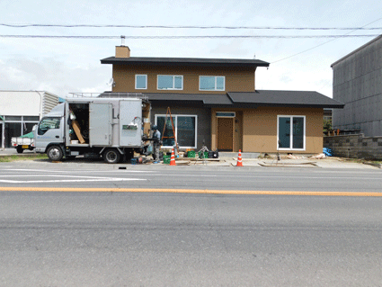 b0129758_13322973.gif