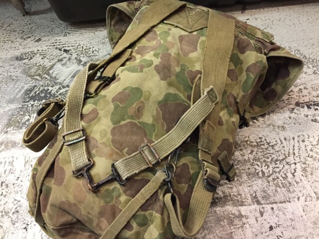 4月26日(水)大阪店ヴィンテージウェア&服飾雑貨入荷!!#1 U.S.Military Part1 U.S.M.C Jungle Pack!!_c0078587_0442238.jpg