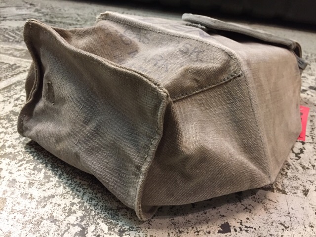4月26日(水)大阪店ヴィンテージウェア&服飾雑貨入荷!!#4 U.S.Military Part4 U.S.Navy!ParachuteBag!!_c0078587_1320078.jpg