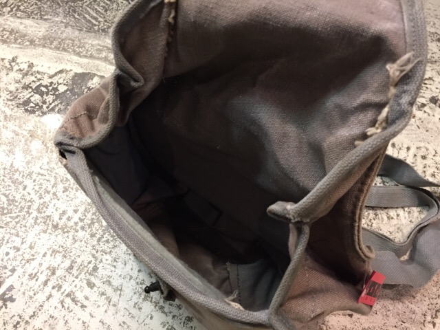4月26日(水)大阪店ヴィンテージウェア&服飾雑貨入荷!!#4 U.S.Military Part4 U.S.Navy!ParachuteBag!!_c0078587_1320647.jpg