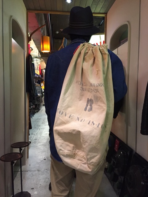 4月26日(水)大阪店ヴィンテージウェア&服飾雑貨入荷!!#1 U.S.Military Part1 U.S.M.C Jungle Pack!!_c0078587_143726.jpg