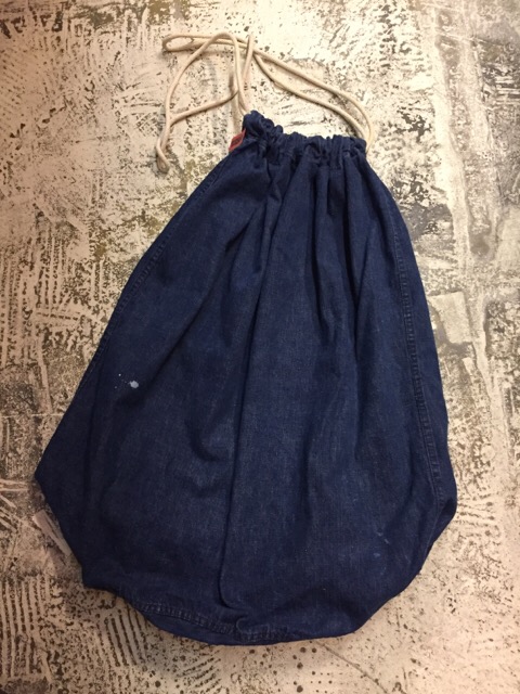 4月26日(水)大阪店ヴィンテージウェア&服飾雑貨入荷!!#4 U.S.Military Part4 U.S.Navy!ParachuteBag!!_c0078587_1445850.jpg