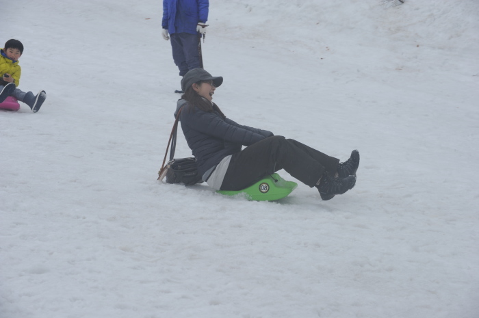 今シーズン最後の雪遊び♪　2_a0049296_16241117.jpg