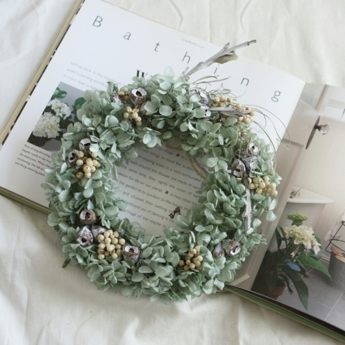 wreath_c0118809_18061461.jpg