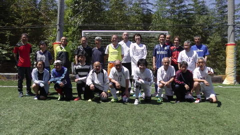 4/23(日) 第4回シニアフットサル at UNOフットボールファーム_a0059812_10412636.jpg
