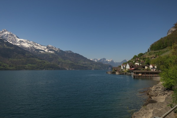 e0356046_02051005.jpg