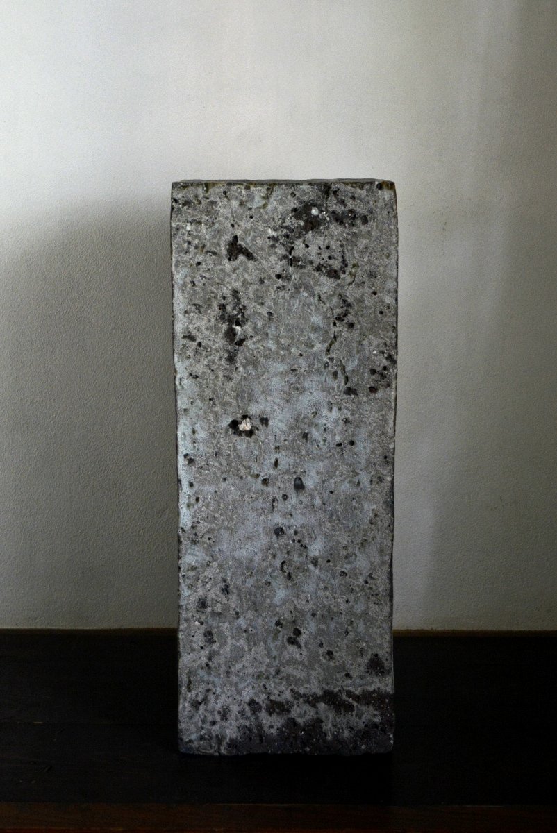 「 小野哲平展 塊は魂 」土の柱・泥の箱_d0087761_1538263.jpg