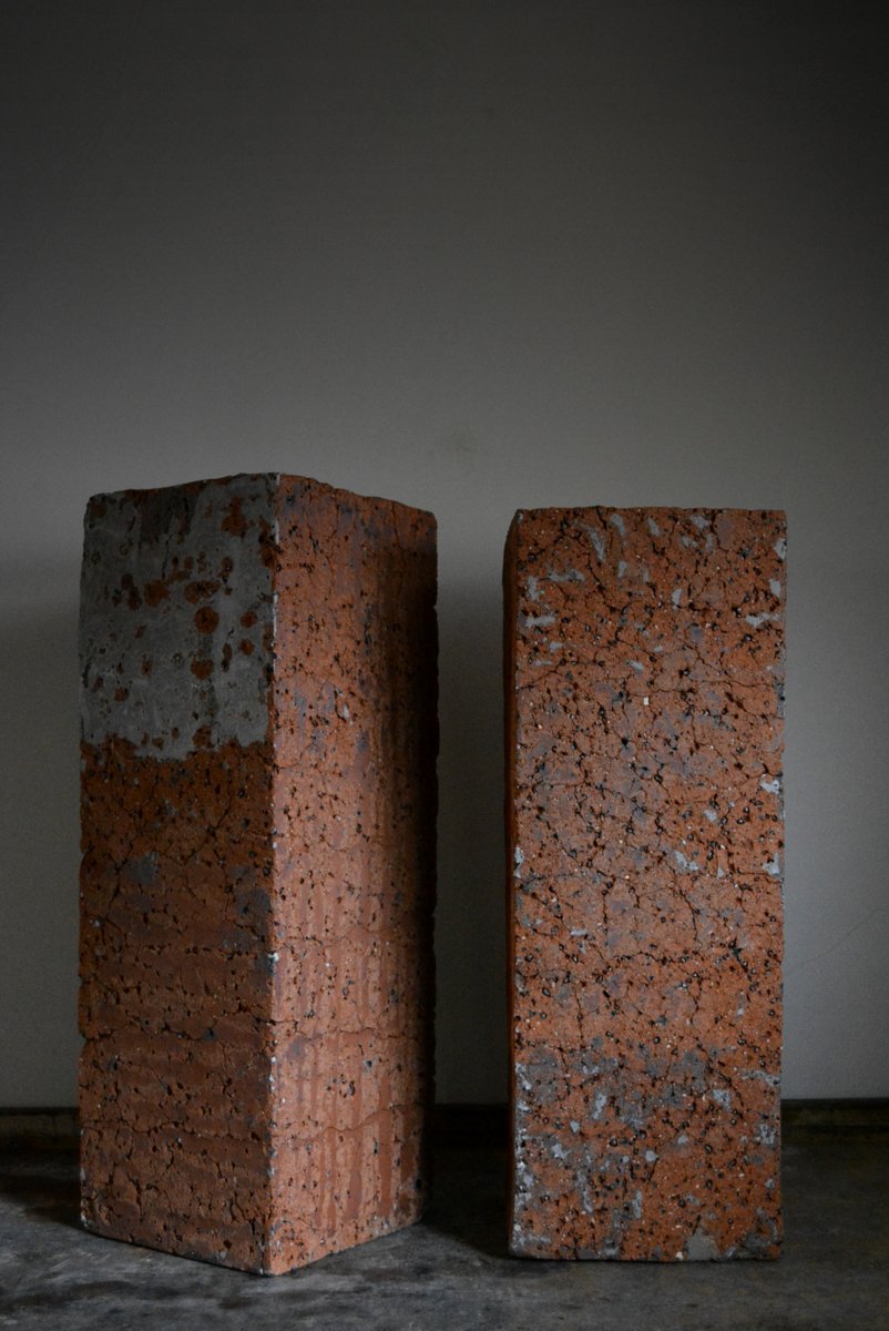 「 小野哲平展 塊は魂 」土の柱・泥の箱_d0087761_15383011.jpg